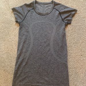Lululemon Swiftly Shirt